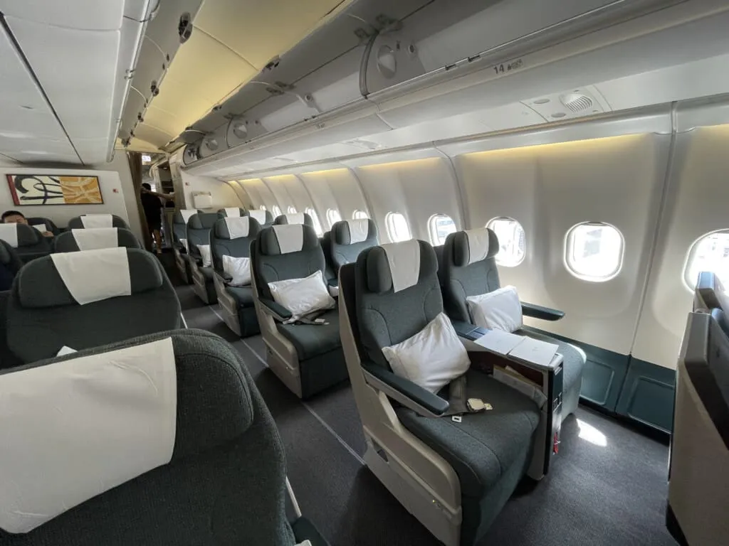 Review: Cathay Pacific A330 Regional Business Class (HKG-BKK