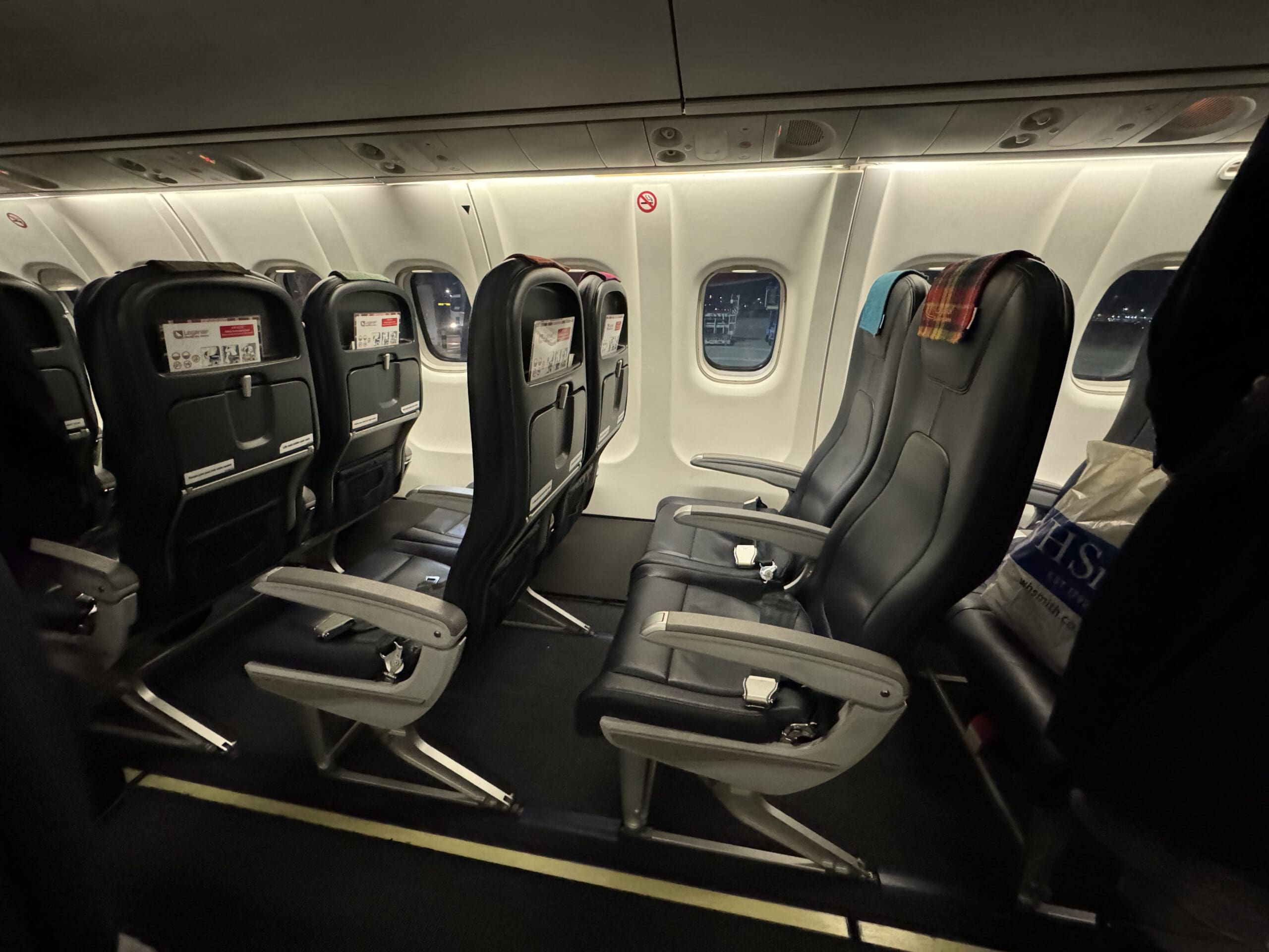 Review Flying A Loganair Turboprop Out Of Heathrow Airport LHR DND review-flying-a-loganair-turboprop-out-of-heathrow-airport-lhr-dnd
