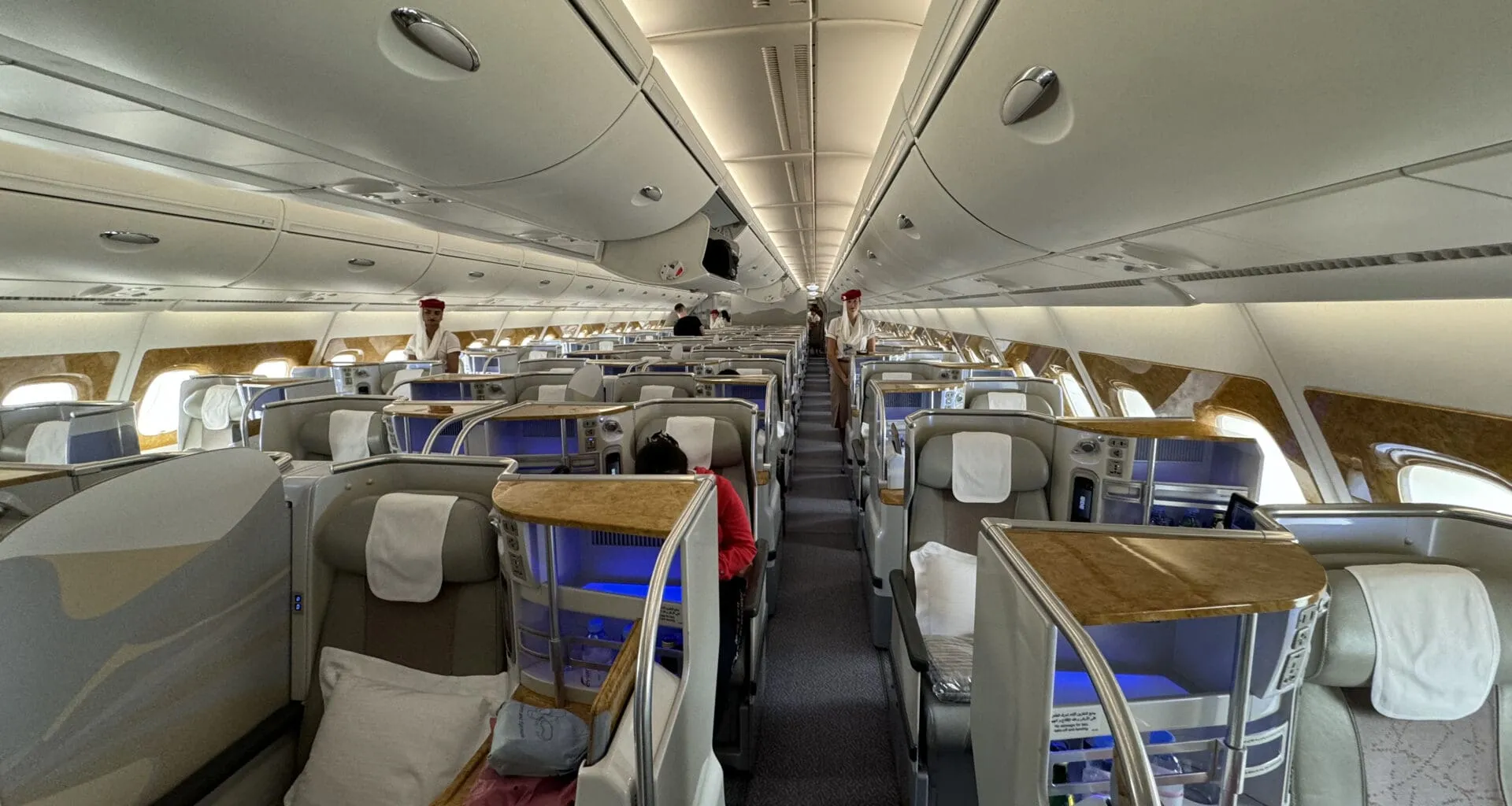 Review: Emirates A380 Business Class (DXB-SIN) - The Alviator, image size:1920x1024