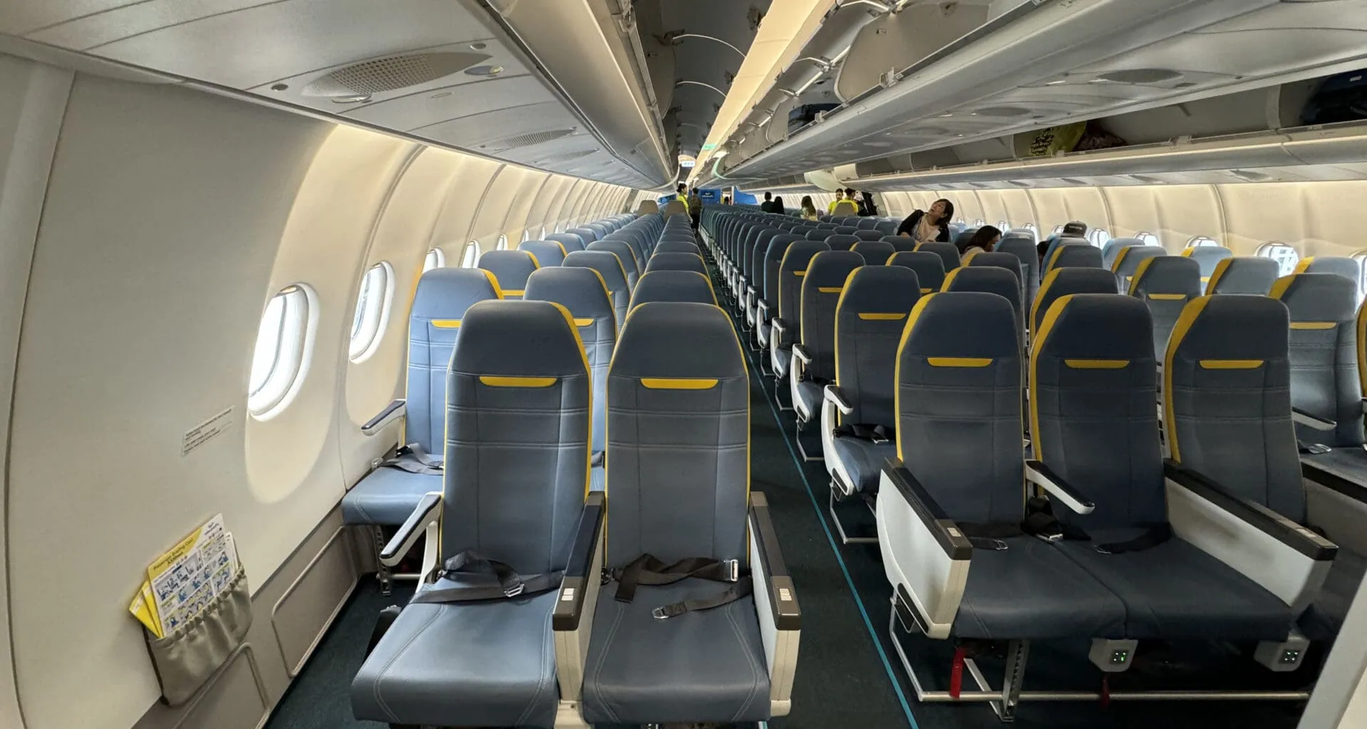 Review: Cebu Pacific A330neo (HKG-MNL) - The Alviator