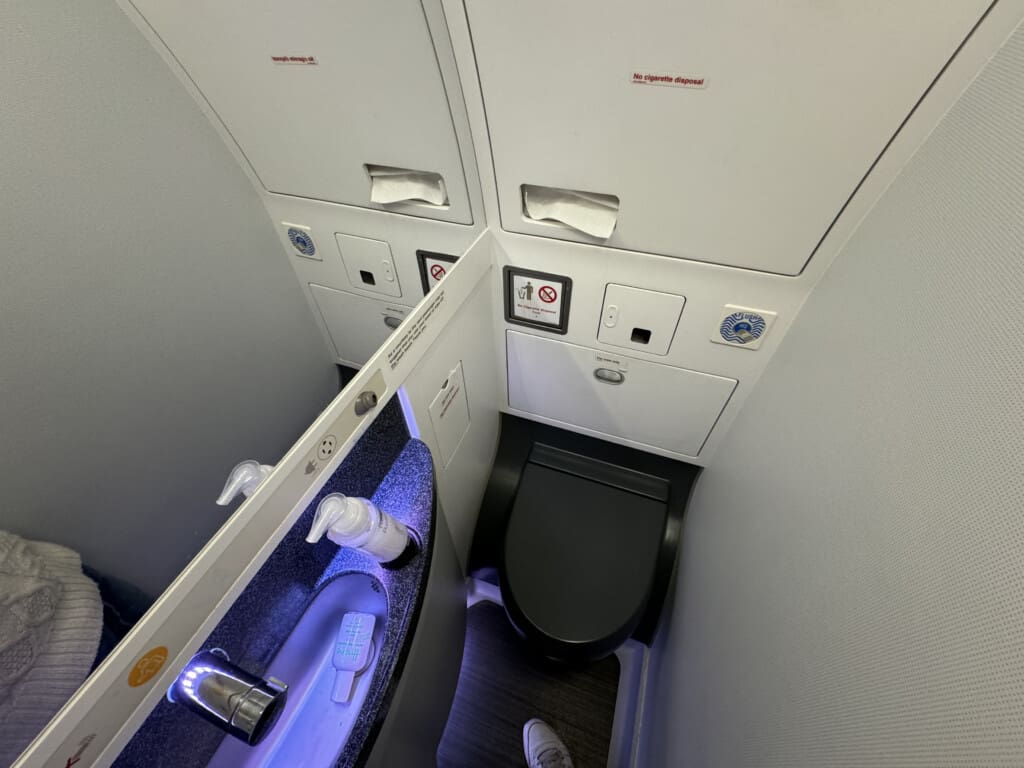 Review: British Airways A320 Economy Class (LHR-NCE)