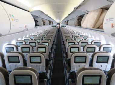 rows of seats in an airplane