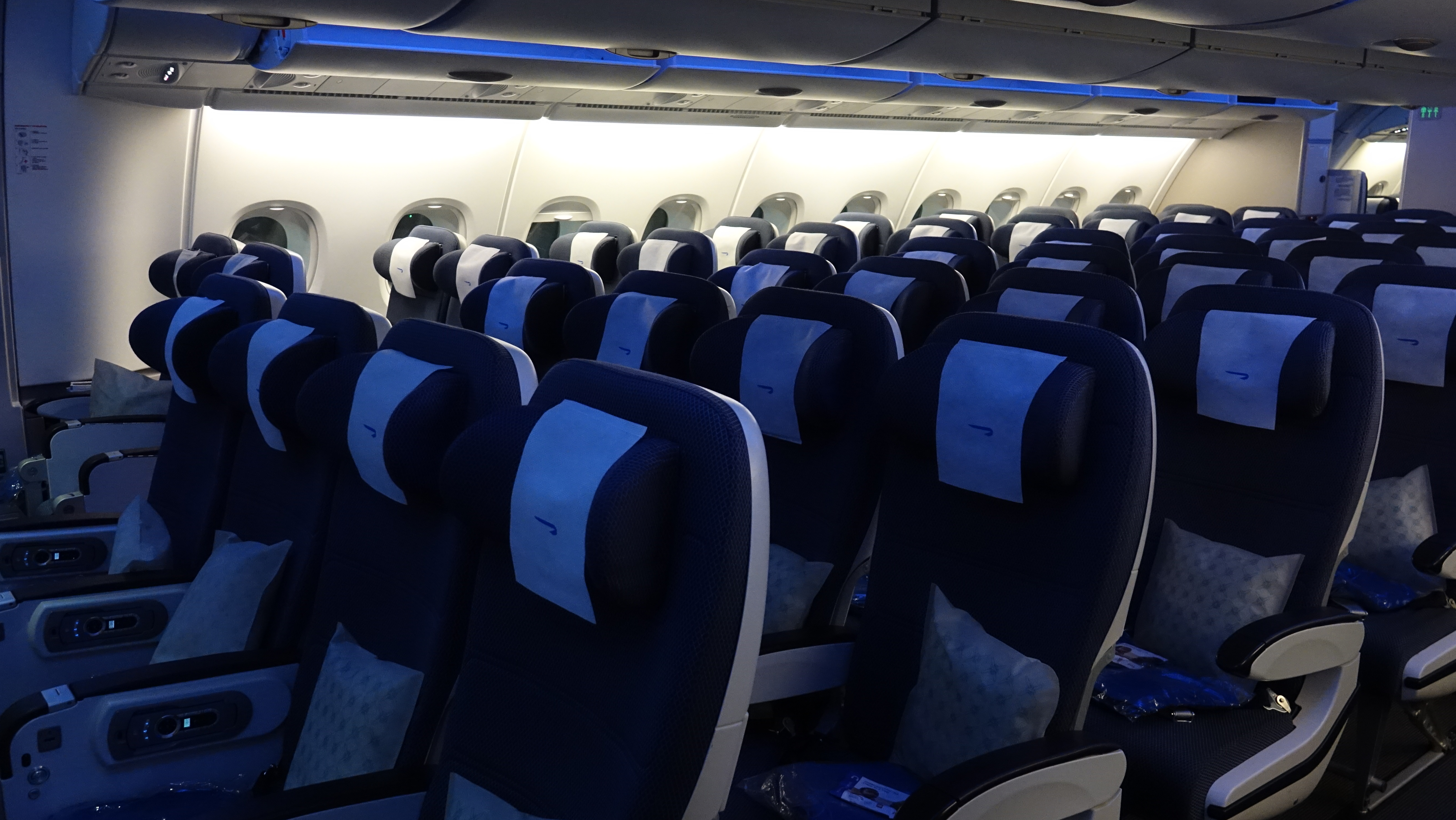 a row of seats in an airplane