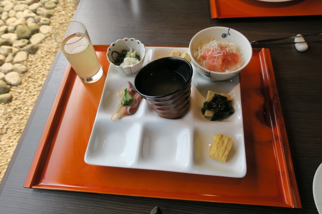 a plate of food on a tray