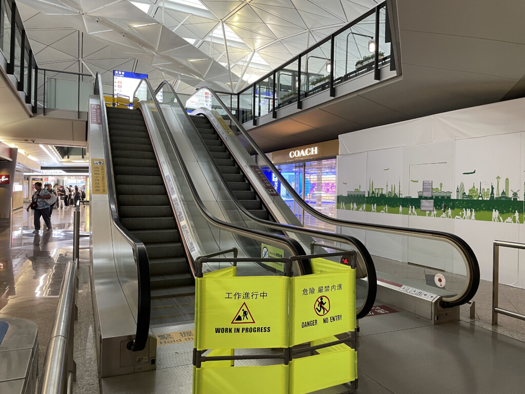 a escalator in a building