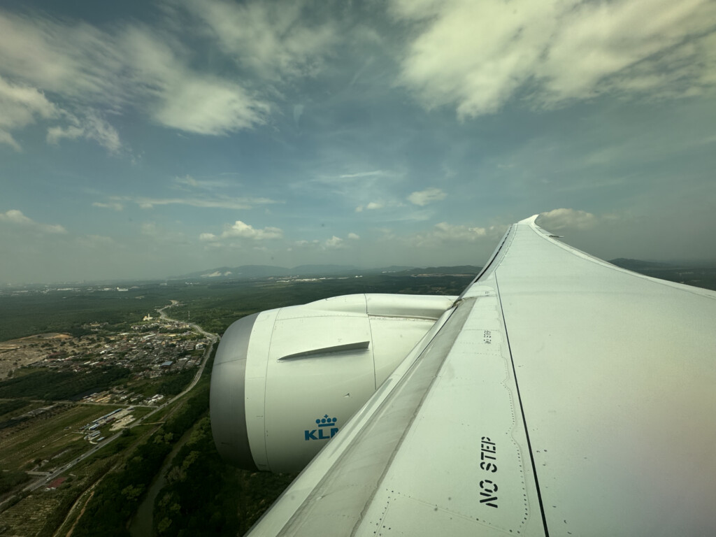 an airplane wing and wing of an airplane