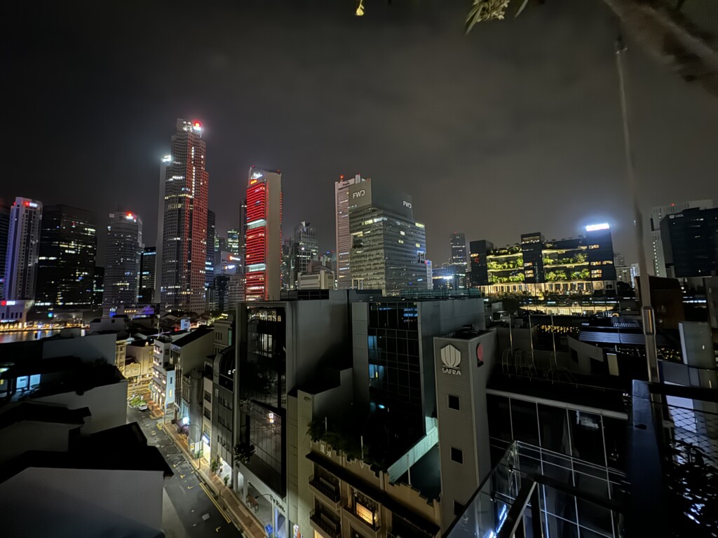 a city skyline at night