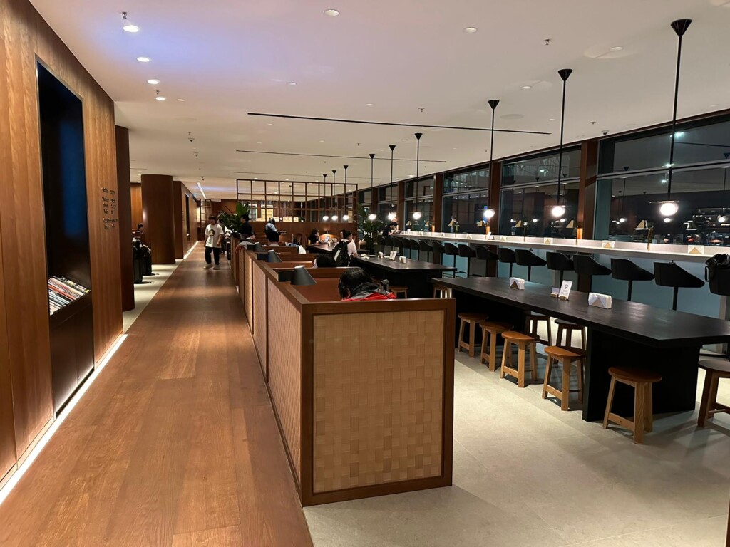 a room with tables and chairs