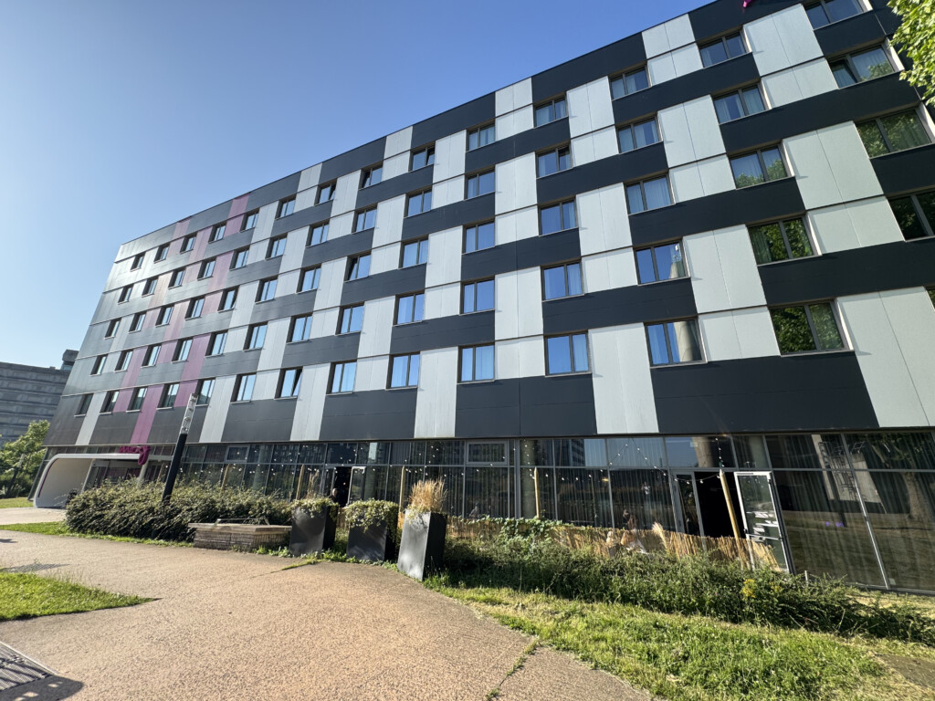 a building with many windows
