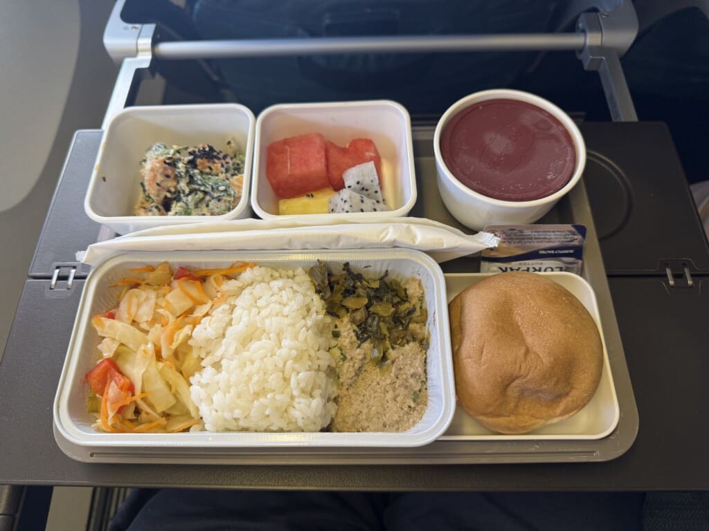 a tray of food on a tray