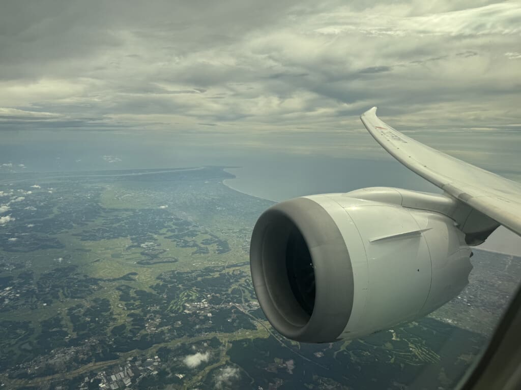 an airplane wing and wing of an airplane