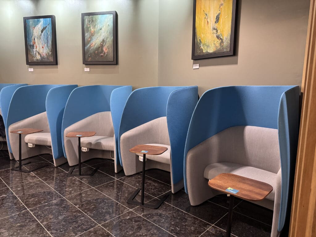 a row of chairs in a room