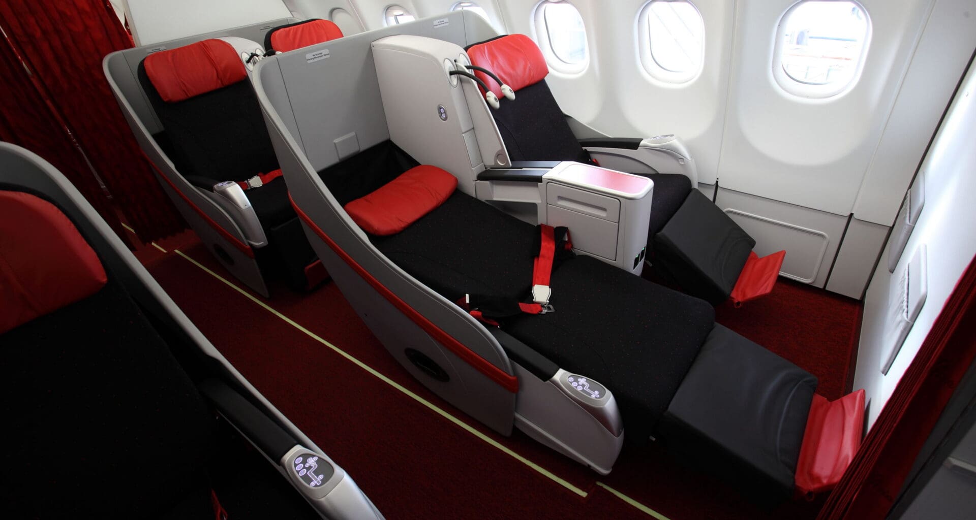 a row of seats in an airplane