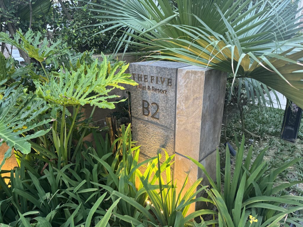 Invalid request error occurred.